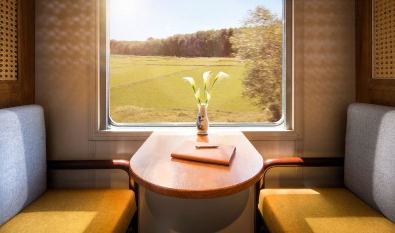 luxury-train-vietnam-the-vietage