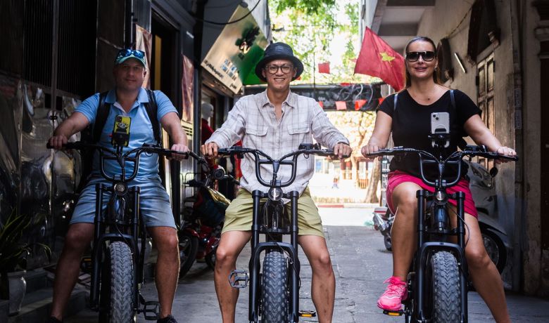 e-bike-experience-in-hanoi-vietnam