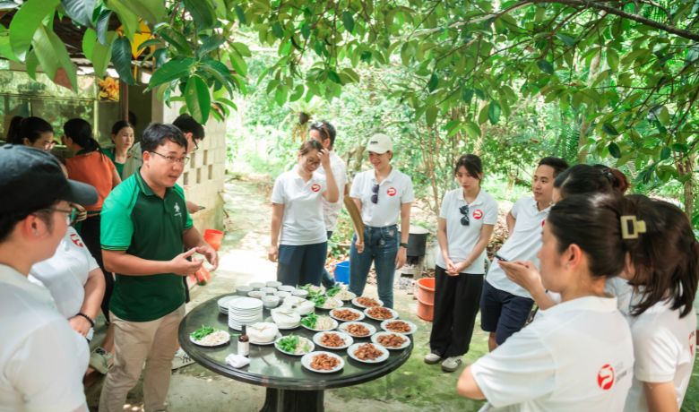 professional-tour-guides-asia-pioneer-dmc
