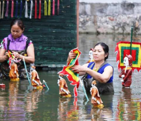 Dao Thuc Water Puppet Village