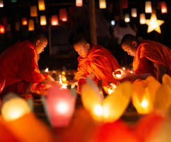 Boun Ok Phansa (End of Buddhist Lent)